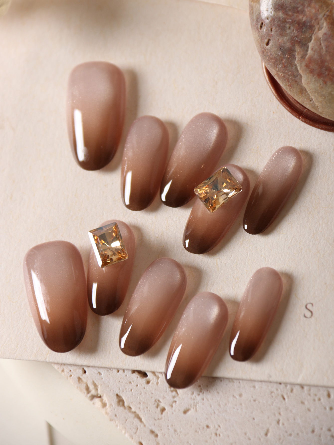 Nail Adhesive Tab - 10Pcs Acrylic Press on Nails Brown