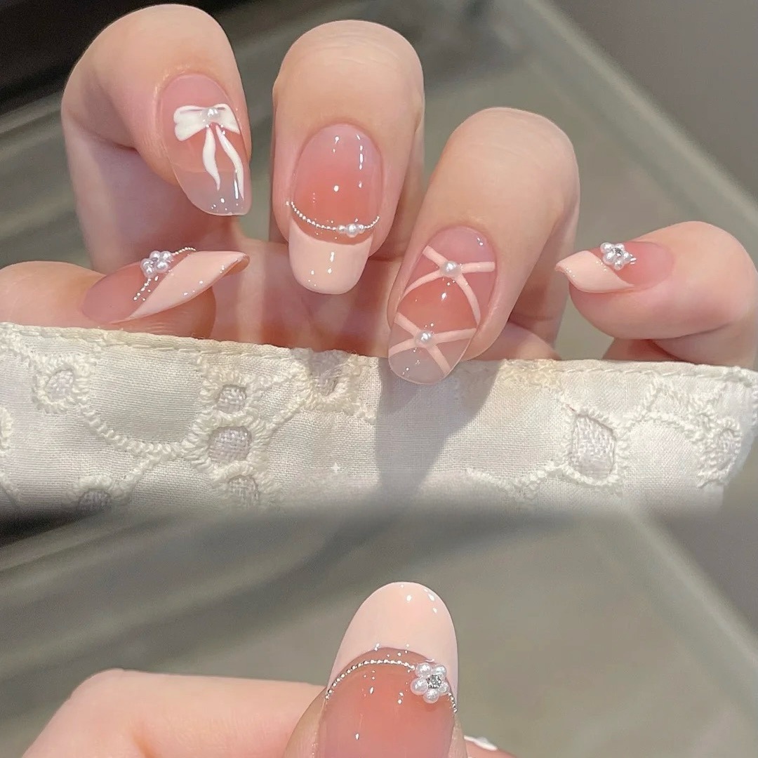 10Pcs White French Pink Heart  - đánh giá và giá Nail Art Oval